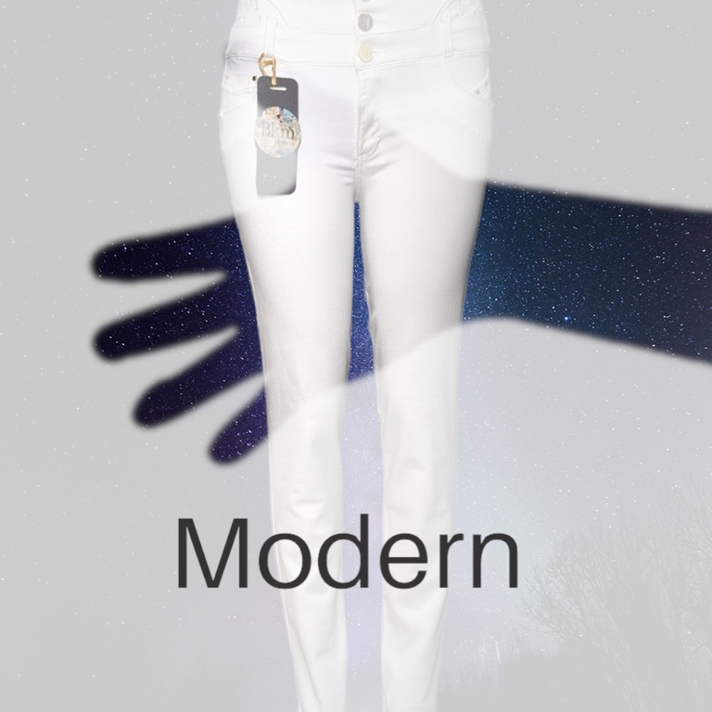 - *NEW* Colombian Authentic Skinny Butt Lifter white Embroidery Jeans Size 12